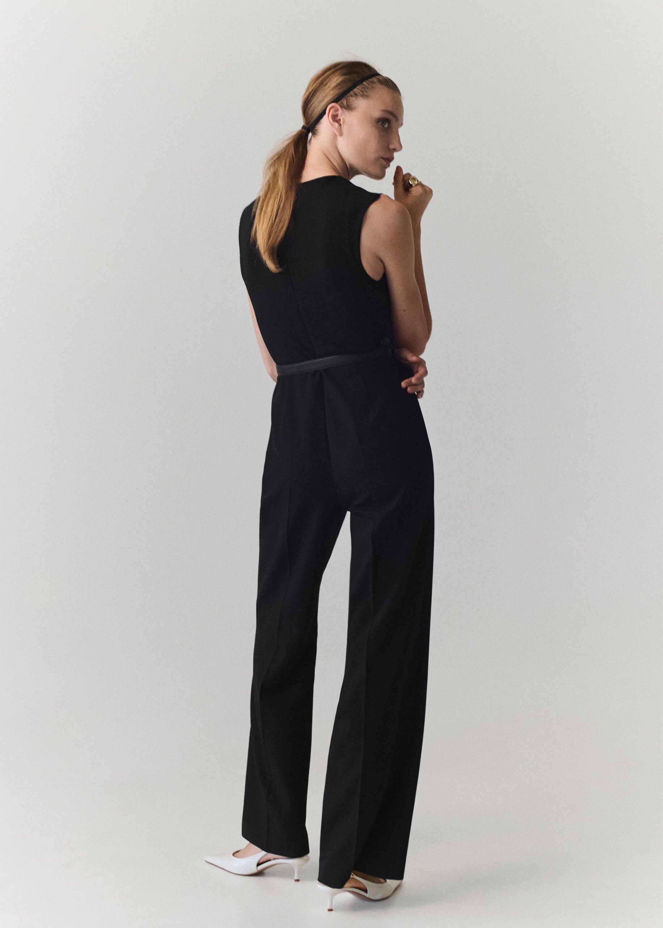 Straight-fit jumpsuit with belt