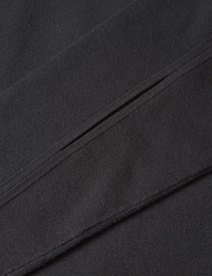 Excursion'' Elbow Slit C-neck Knit