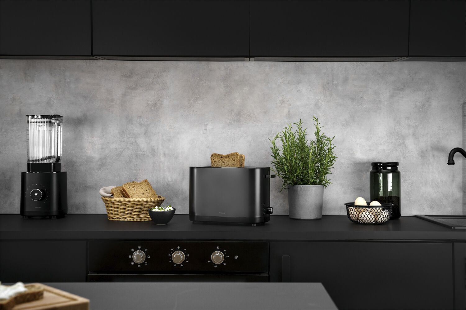 Enfinigy Br&ouml;drost +v&auml;rm. 2 fack Svart EU