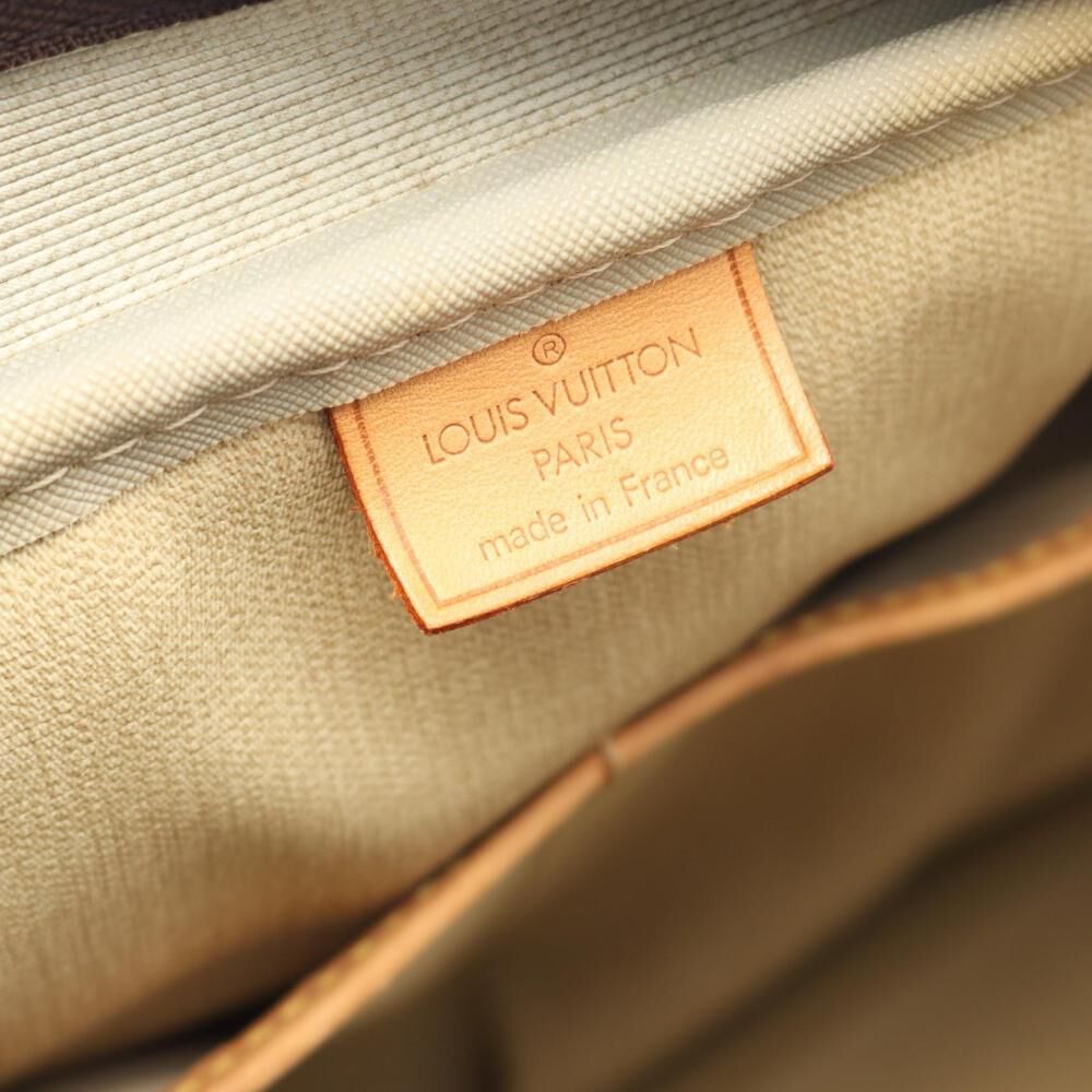 Louis Vuitton Deauville