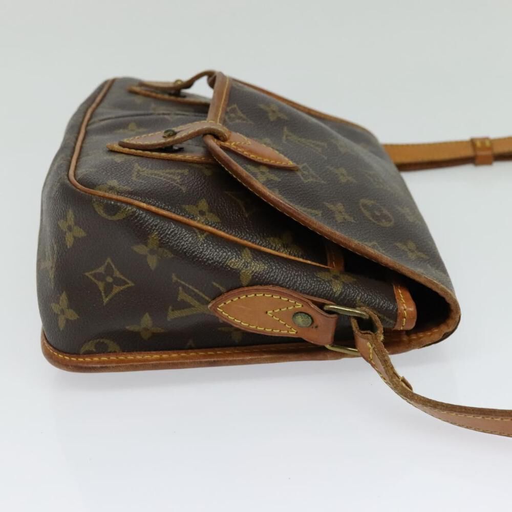 Louis Vuitton Gibeciere