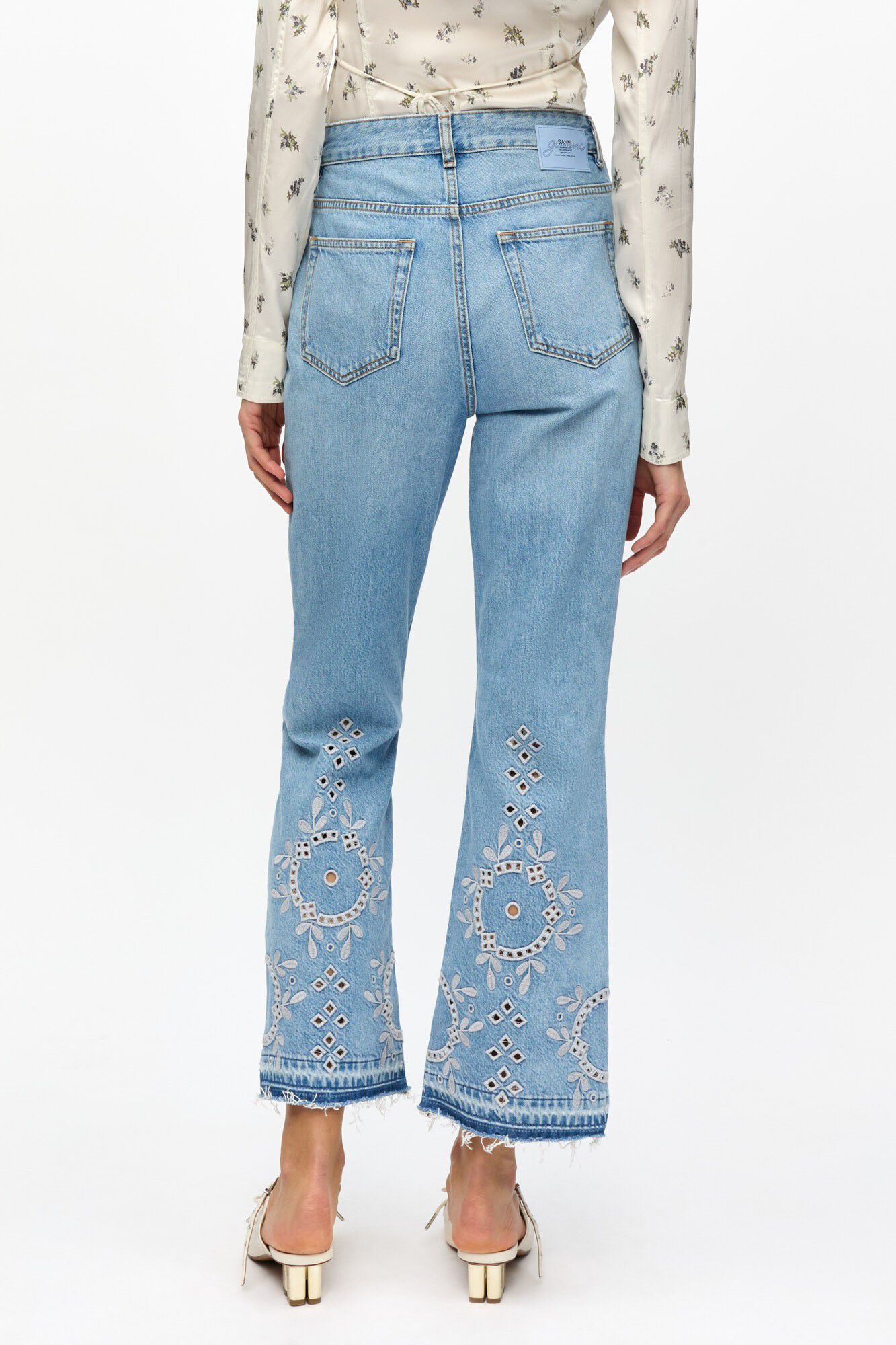 Broderie Anglaise Denim Betzy Cropp