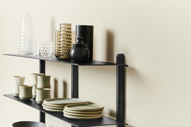 Nivo hylde stor D sort ask/ sort