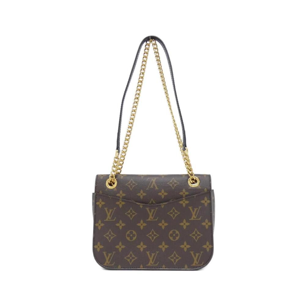 Louis Vuitton Passy
