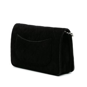 Chanel Wallet On Chain