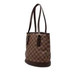 Louis Vuitton Marais