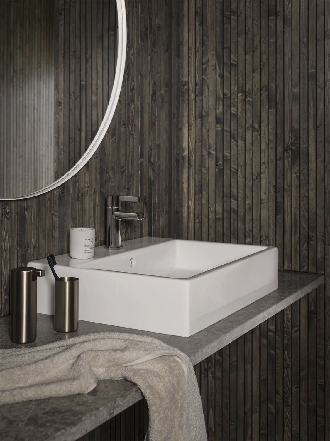 Soap dispenser -MODO- Colour Brass 165 ml