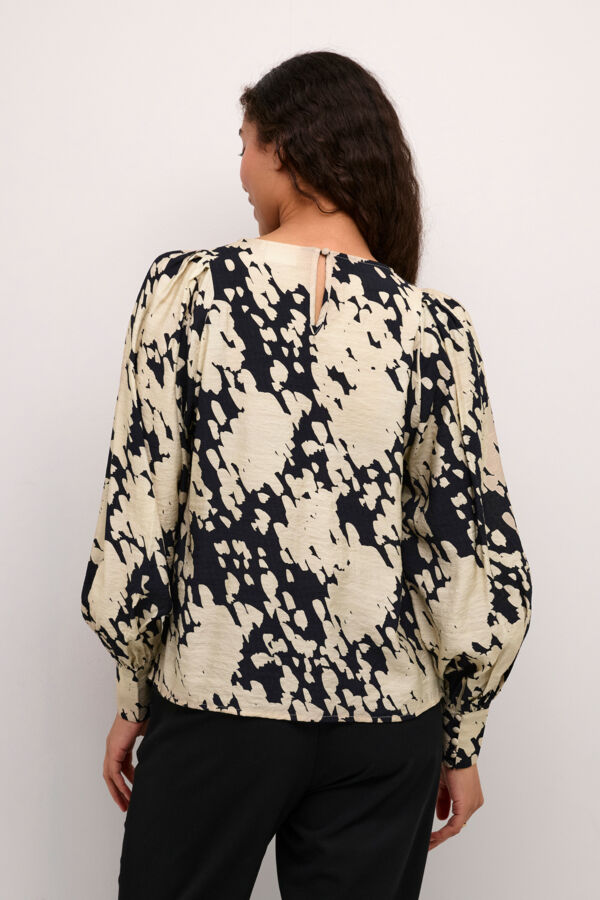 KAlouise Blouse