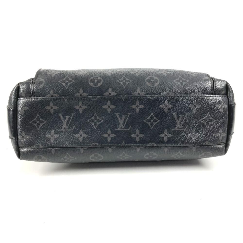 Louis Vuitton Crossbody Bag