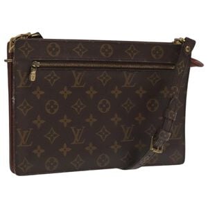 Louis Vuitton Shoulder Bags