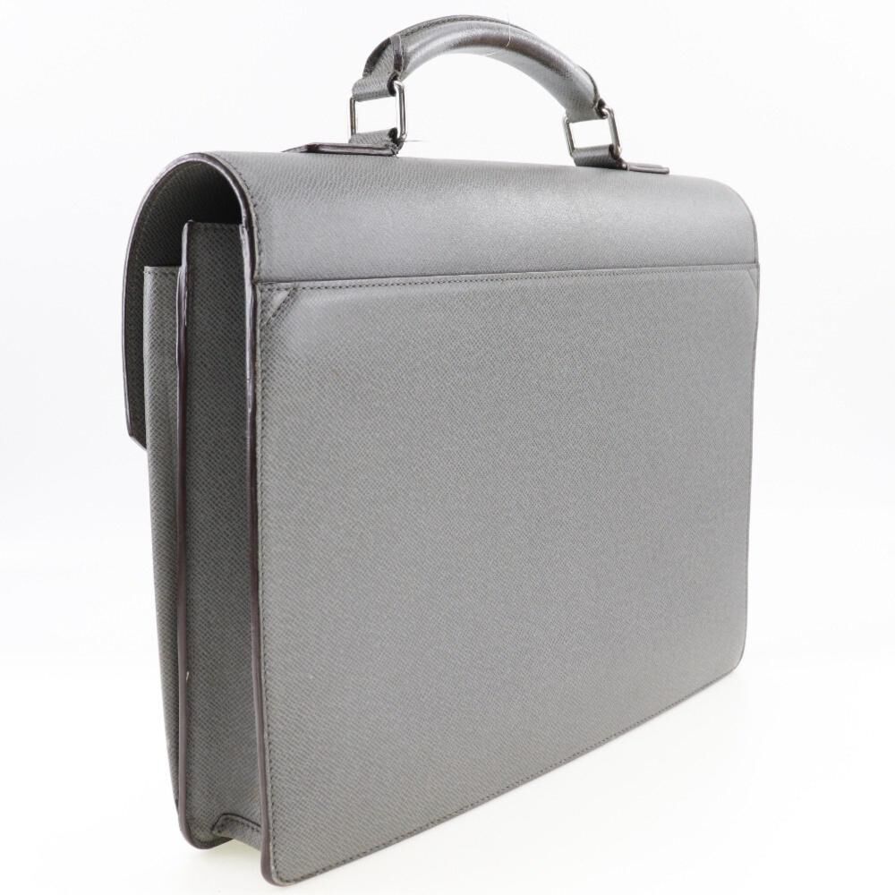 Louis Vuitton Madeleine