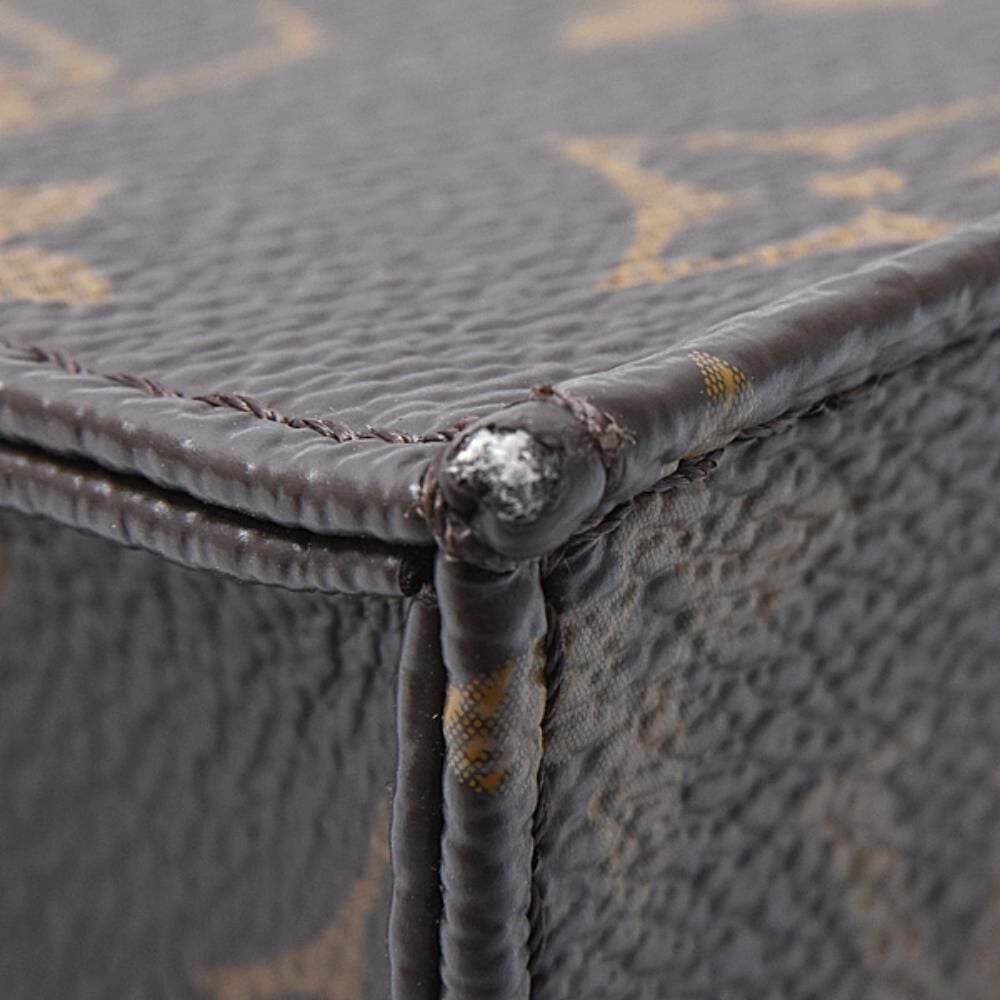 Louis Vuitton Sac Plat