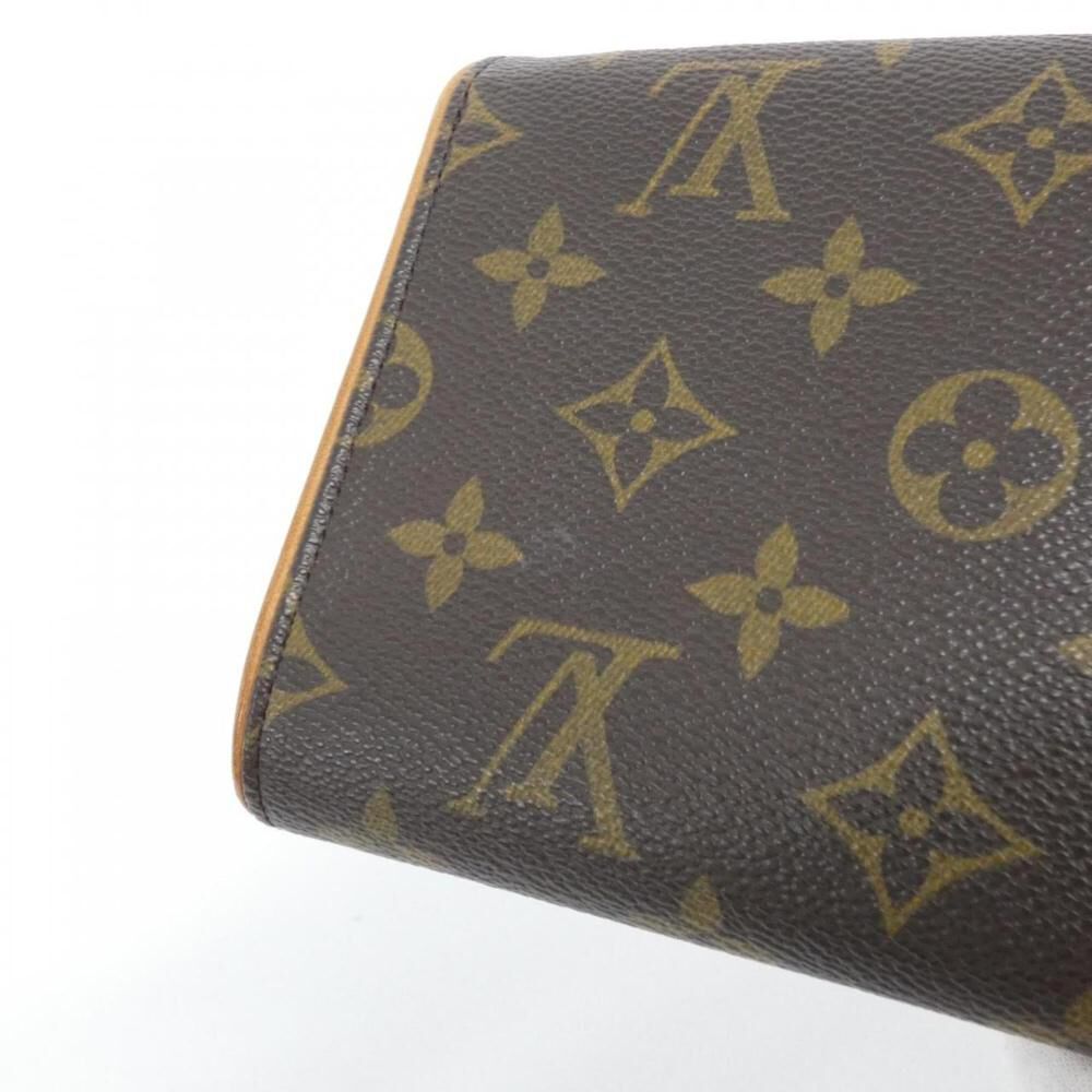 Louis Vuitton Twin Pochette