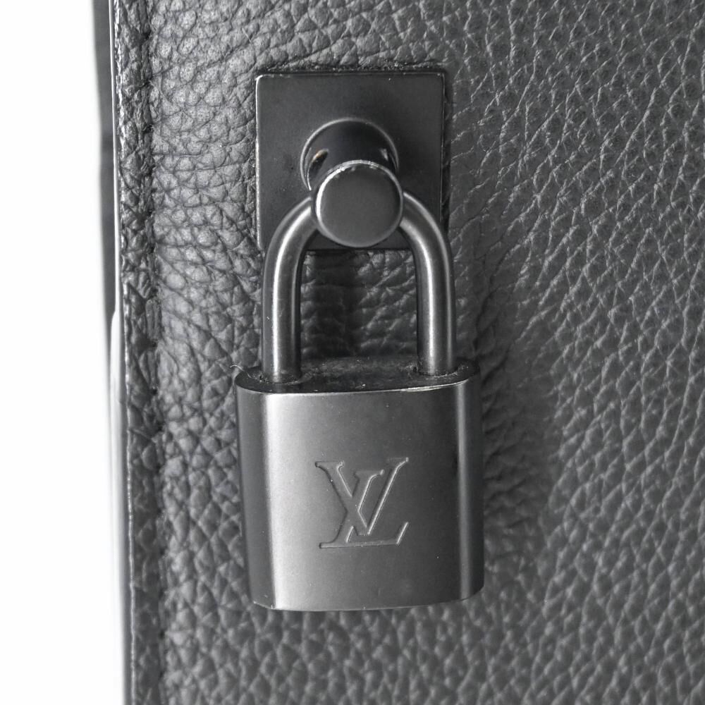 Louis Vuitton Tote