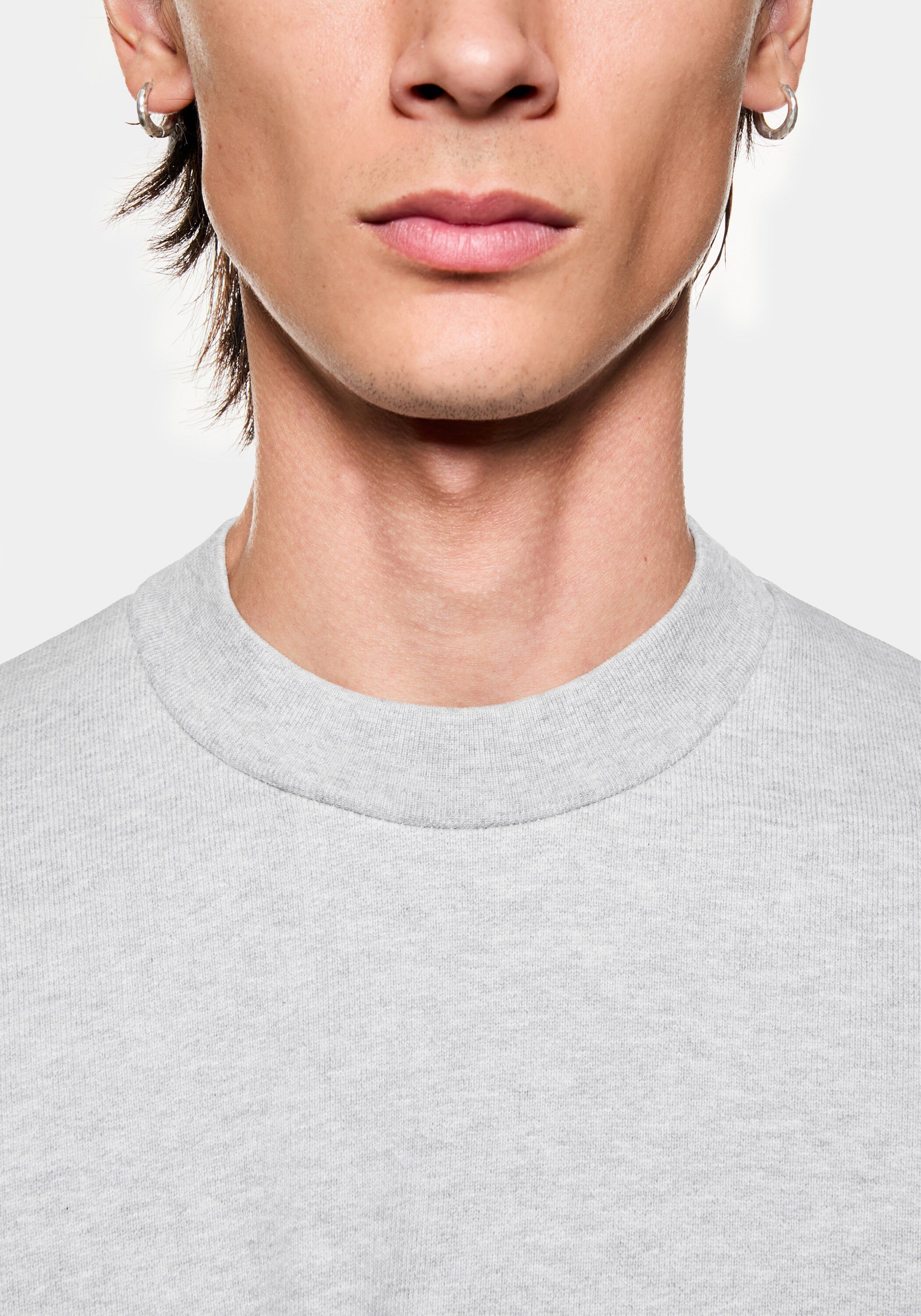 800 GSM SUPERWEIGHT CREWNECK