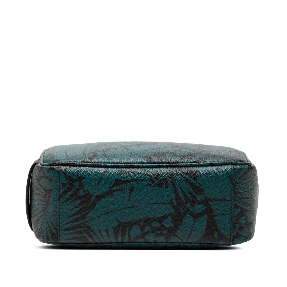 Yves Saint Laurent Pouch