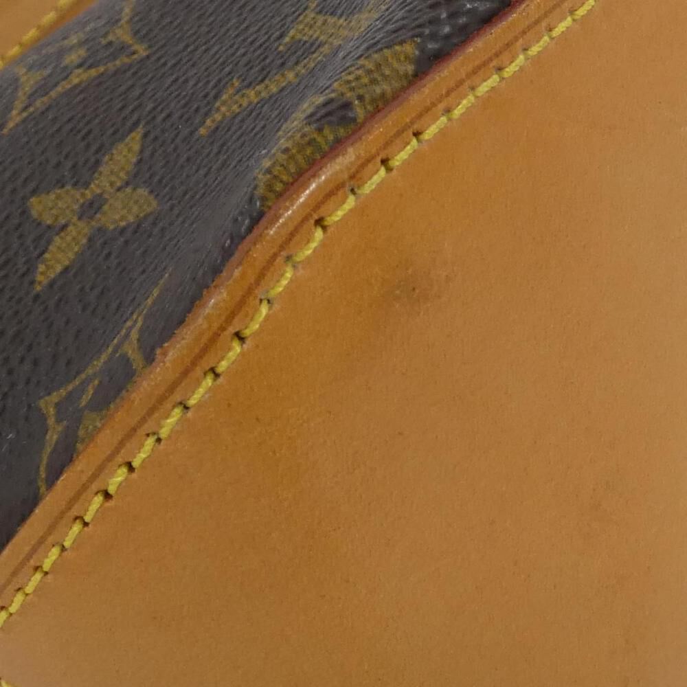 Louis Vuitton Shoulder Bags