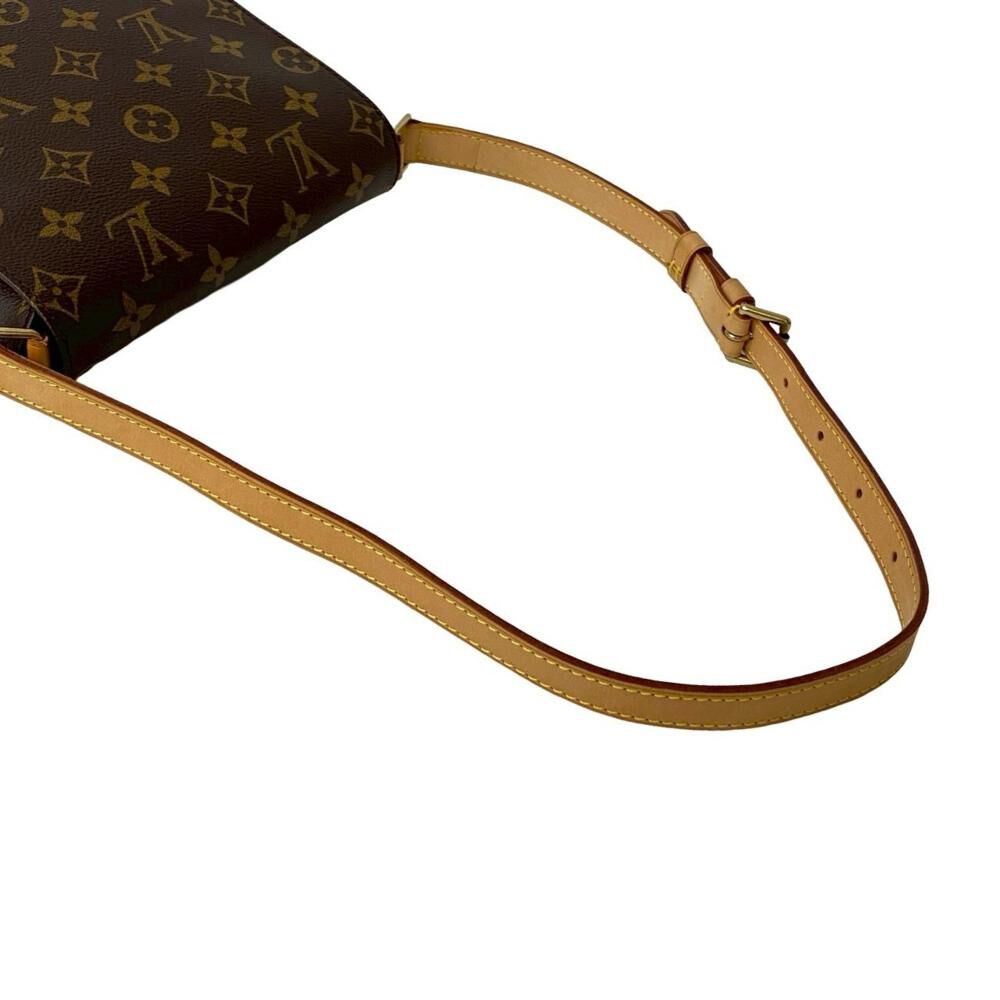 Louis Vuitton Musette Salsa