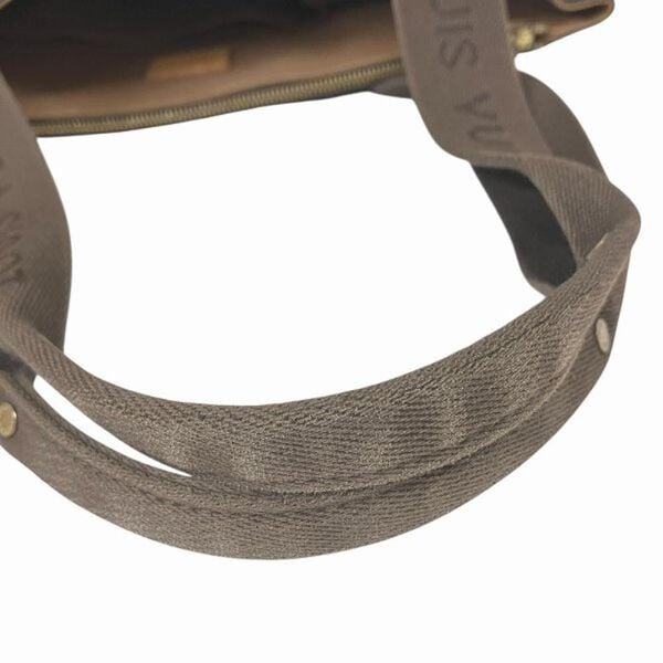 Louis Vuitton Beaubourg