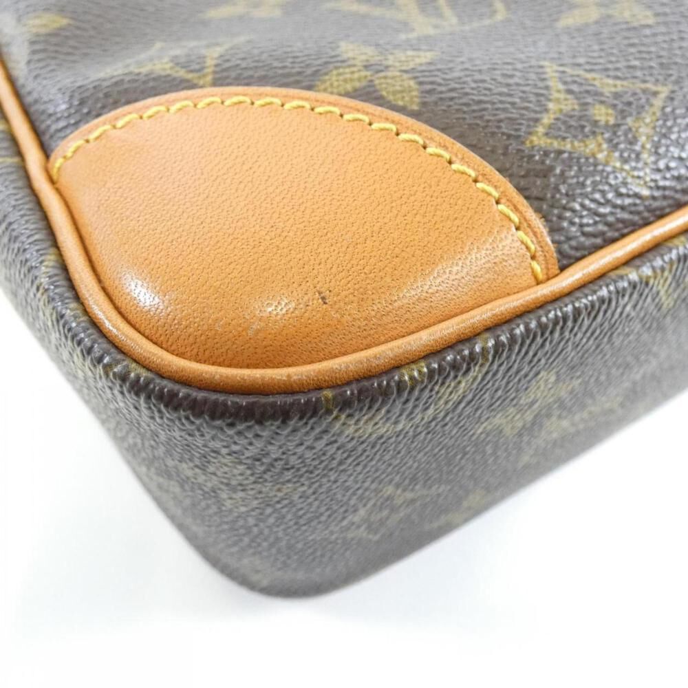 Louis Vuitton Shoulder Bags