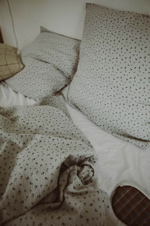 ADULT BEDDING - SEERSUCKER