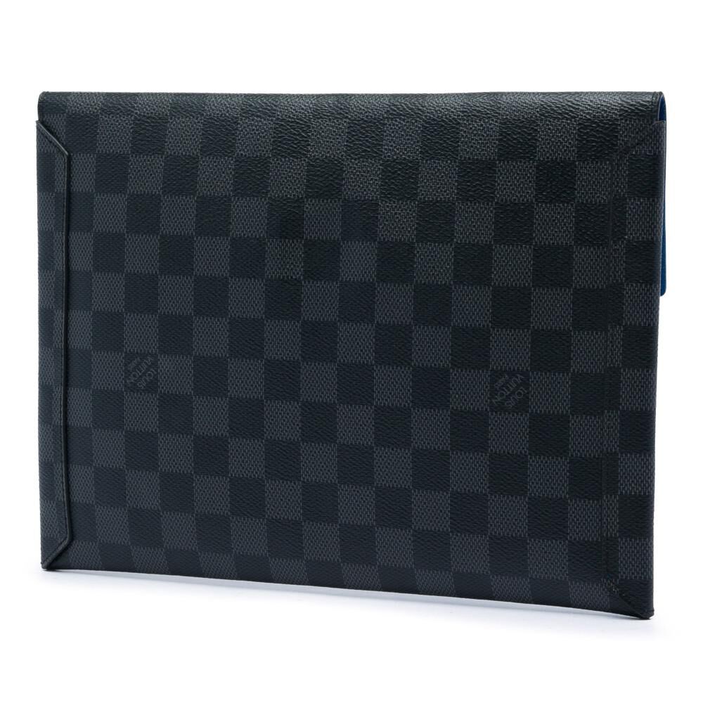 Louis Vuitton Clutch