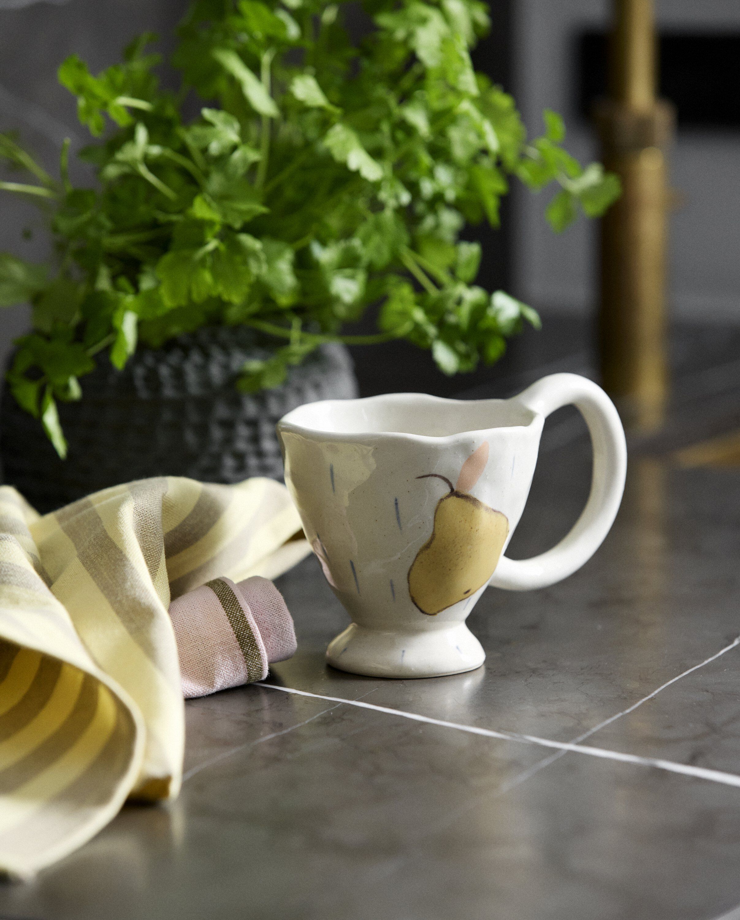Atelier FORMA - PERA cup w. handle