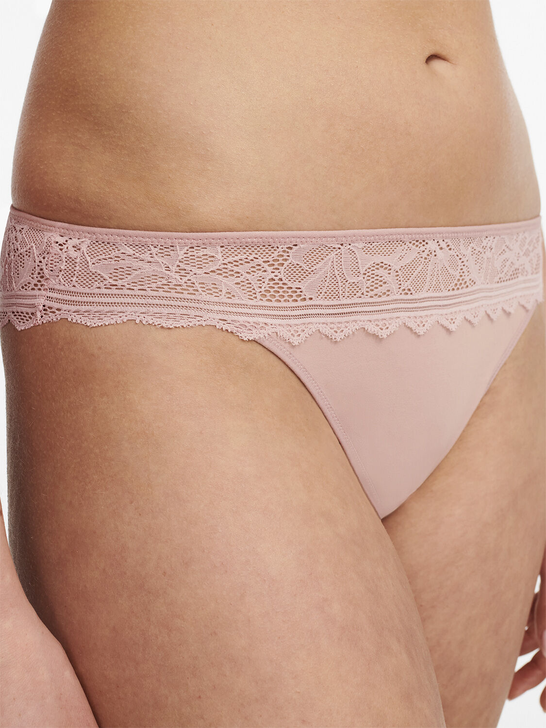 Floral Touch Tanga