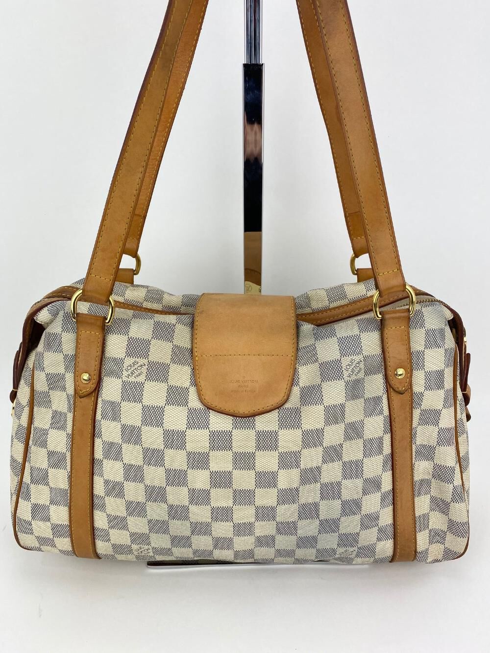 Louis Vuitton Shoulder Bags