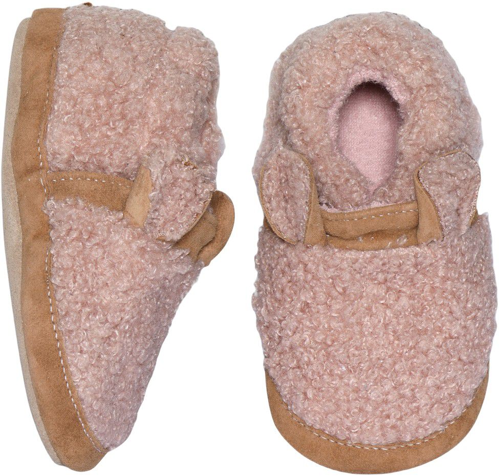 Fuzzy teddy slippers