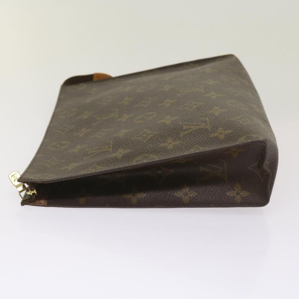 Louis Vuitton Poche Toilette