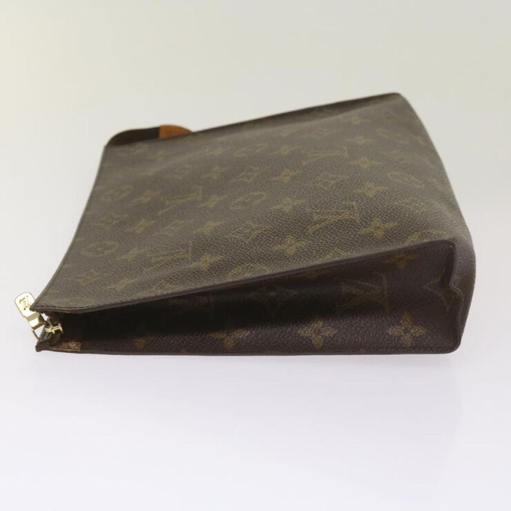 Louis Vuitton Poche Toilette