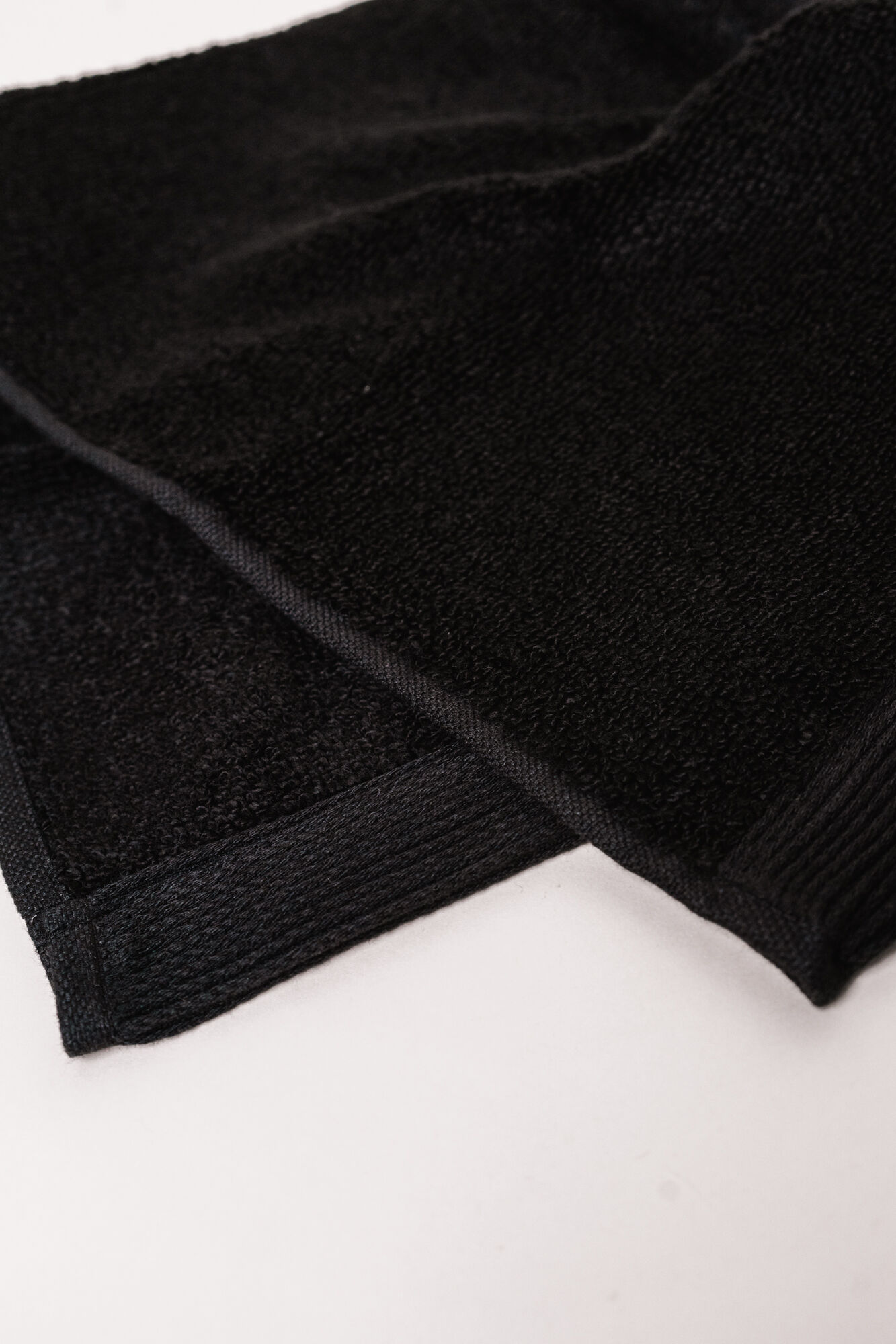 Hotel & Spa black 30x30 cm