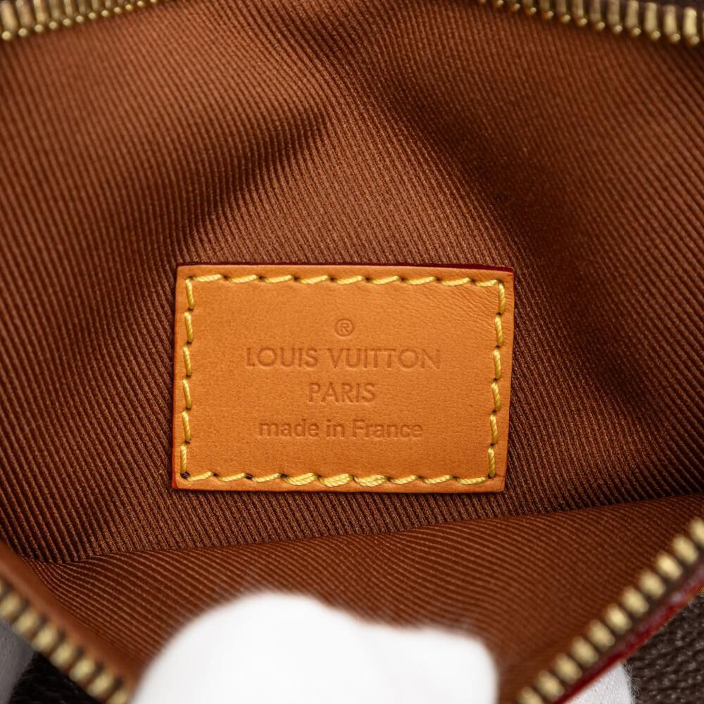 Louis Vuitton Messenger