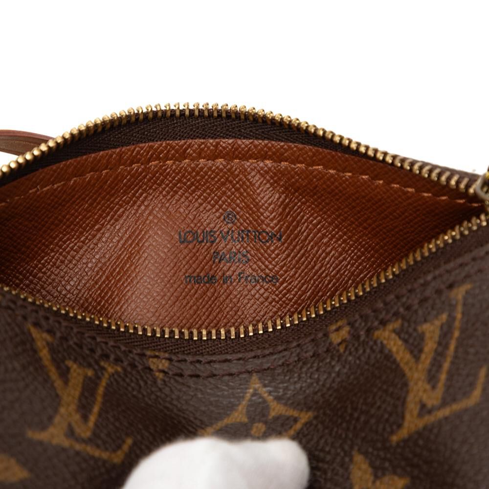 Louis Vuitton Papillon