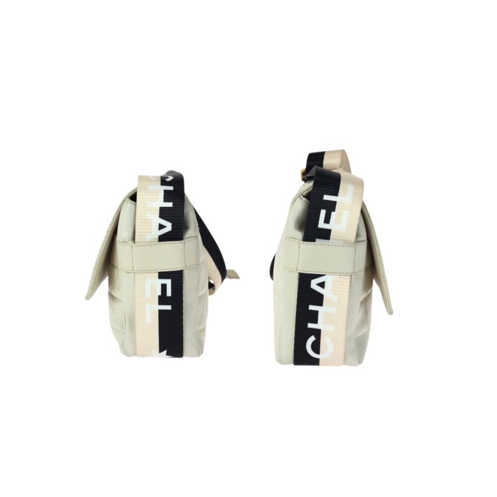 Chanel Chocolate Bar