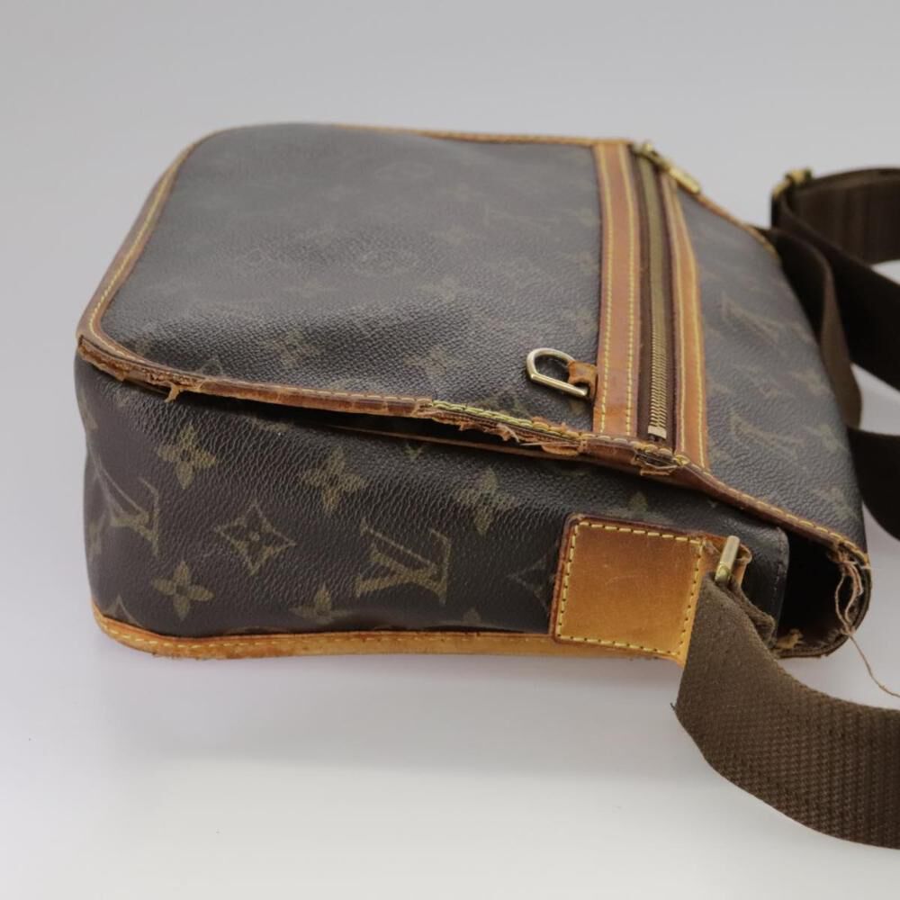 Louis Vuitton Bosphore