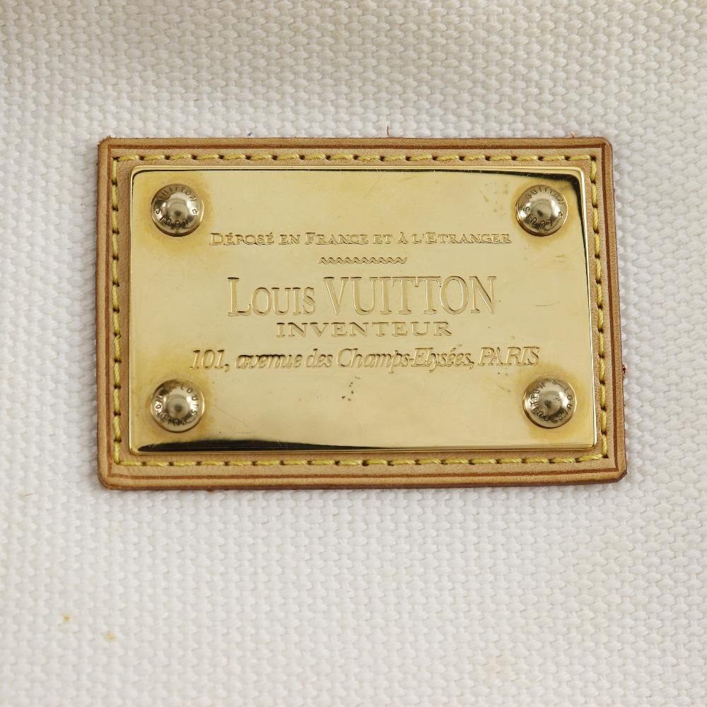 Louis Vuitton Antigua