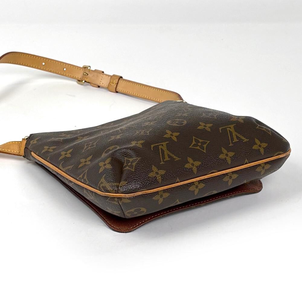 Louis Vuitton Musette Salsa
