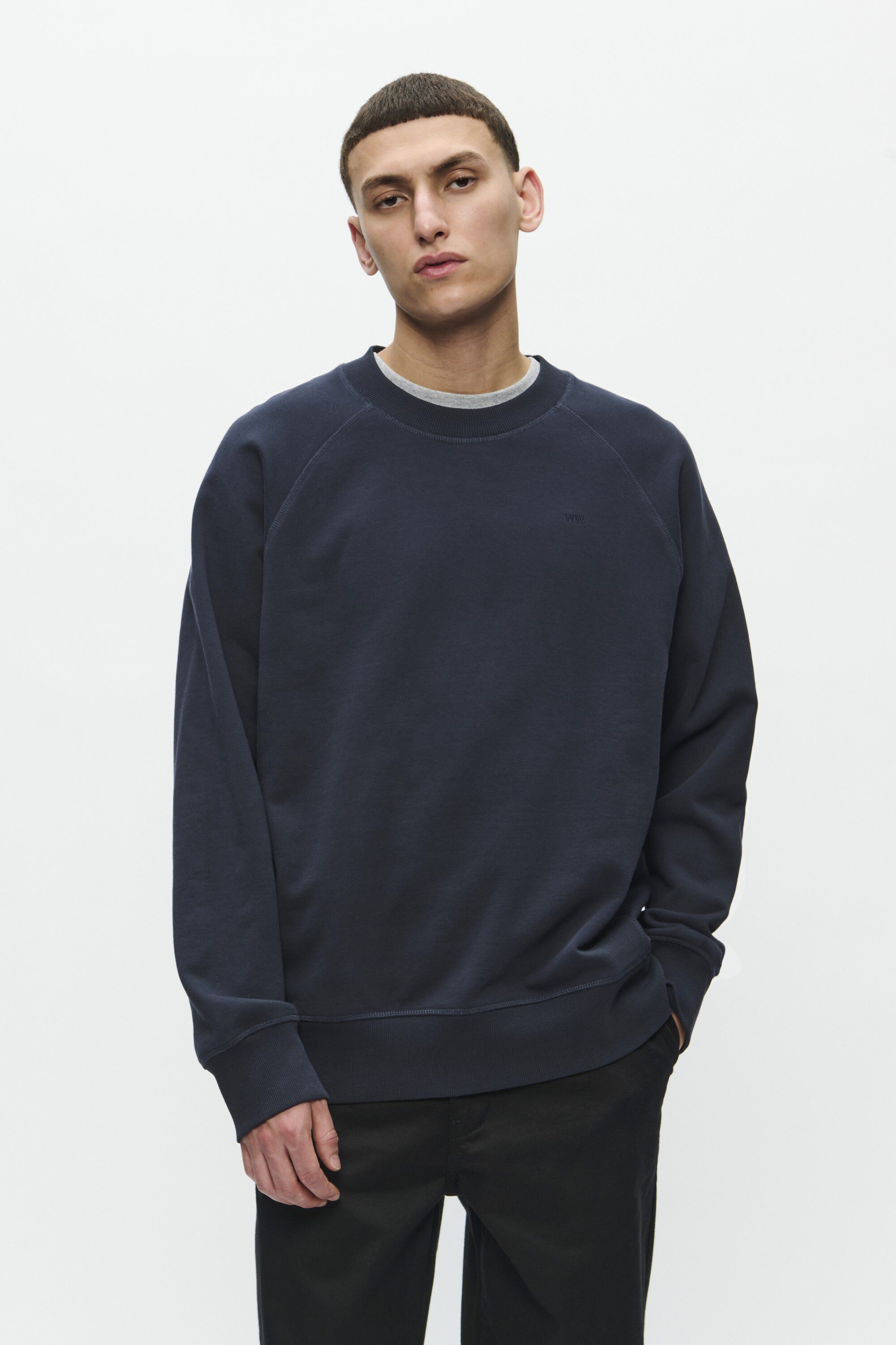 WWHester sweatshirt 25217