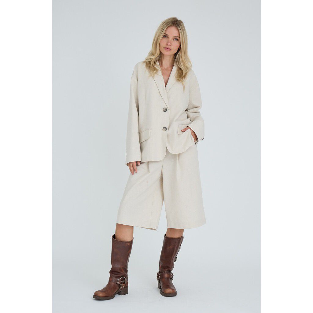 Lina Blazer