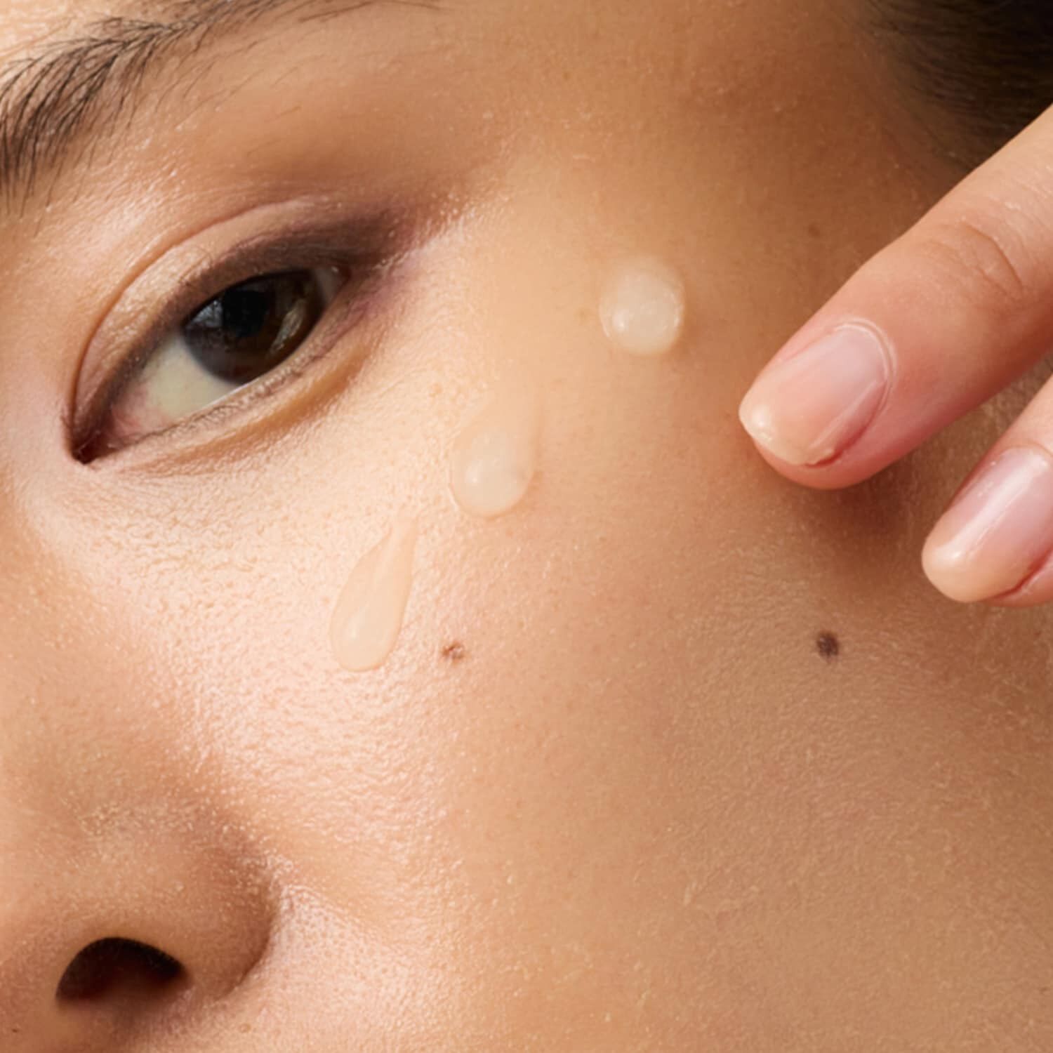 The Skinject Effect &auml;r en revolutionerande essens som stimulerar huden