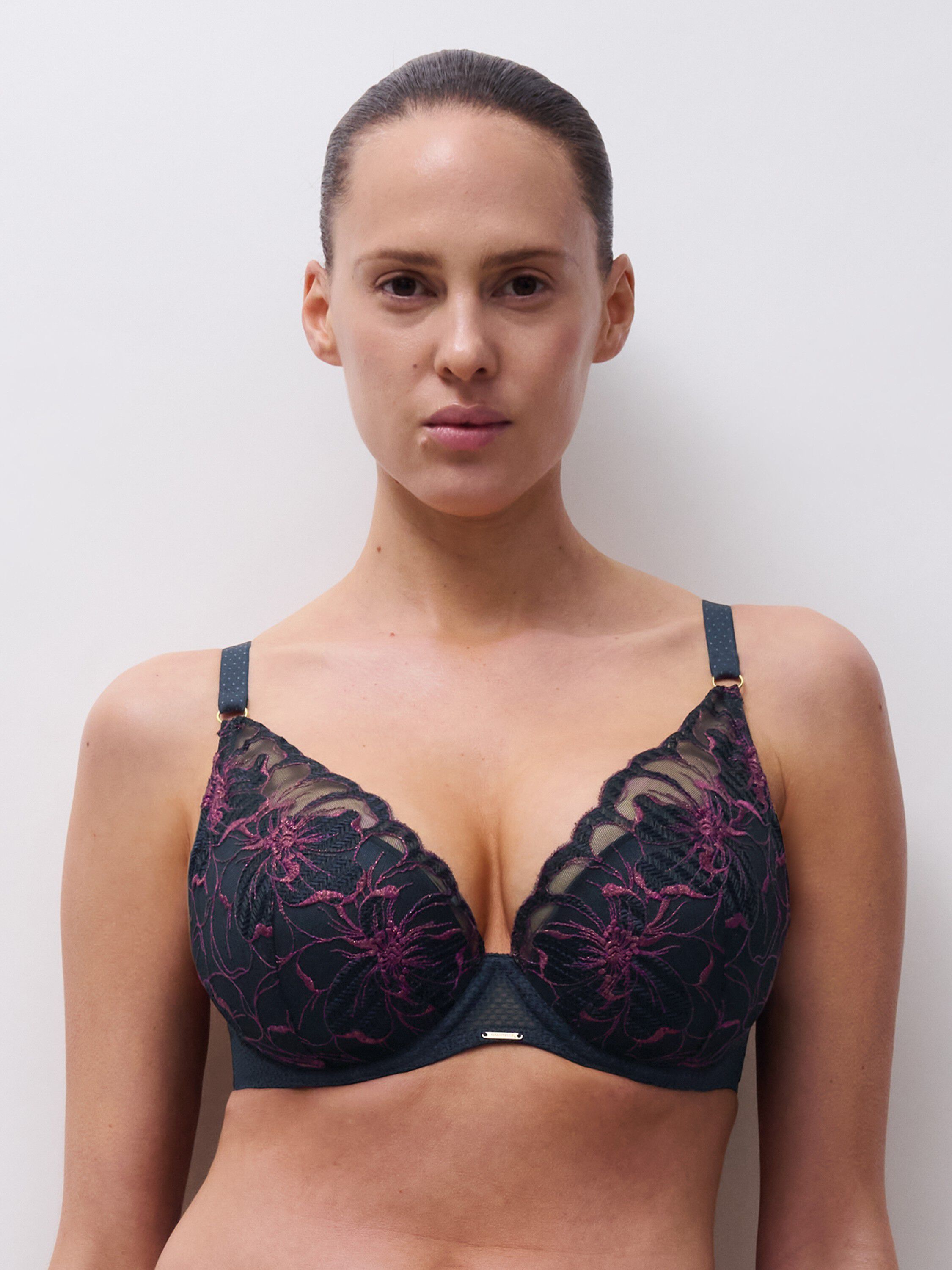 Fleurs Signature Plunge T-shirt Bra