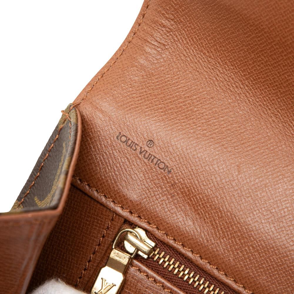 Louis Vuitton Pochette Dame
