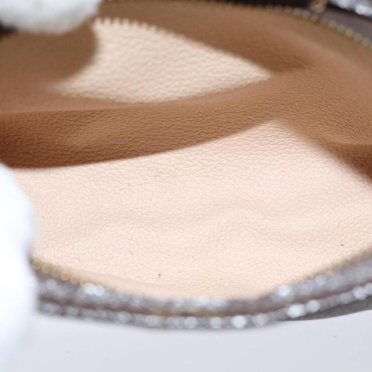 Louis Vuitton Poche Toilette