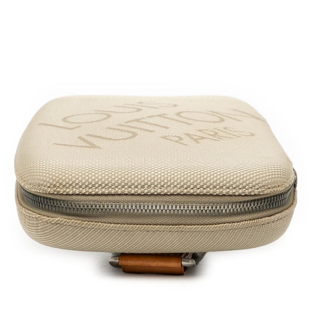 Louis Vuitton Damier Geant Associe