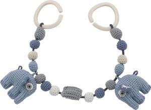 Hæklet barnevognskæde, elefanten Fanto, powder blue