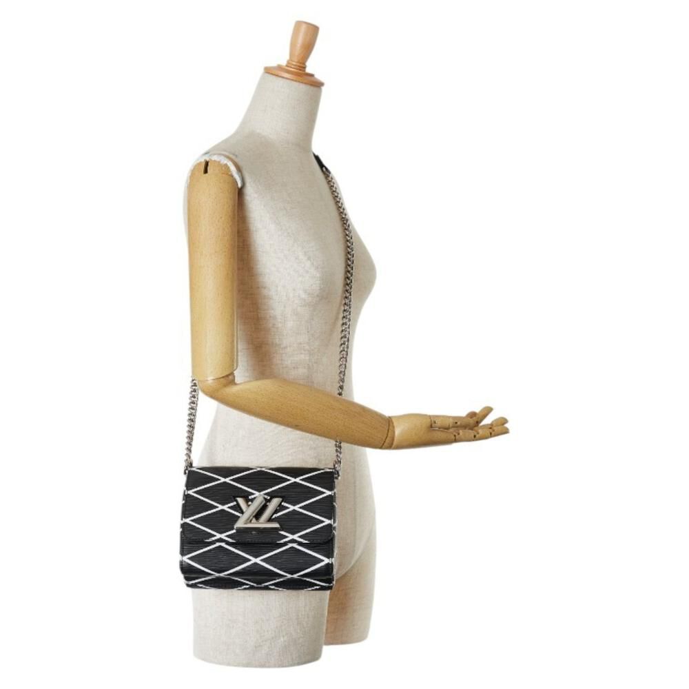 Louis Vuitton Shoulder Bags