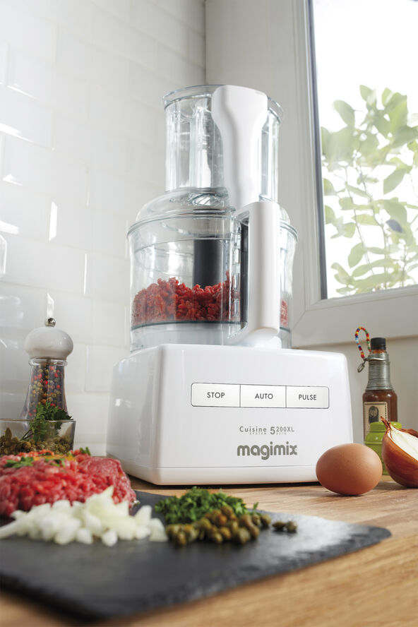 "Foodprocessor CS 5200 XL 1100 watt Hvit"