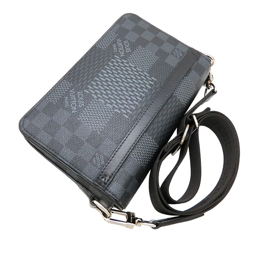 Louis Vuitton Messenger